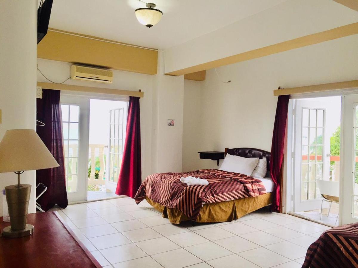 Hotel Art Deco Beach La Ceiba Ngoại thất bức ảnh