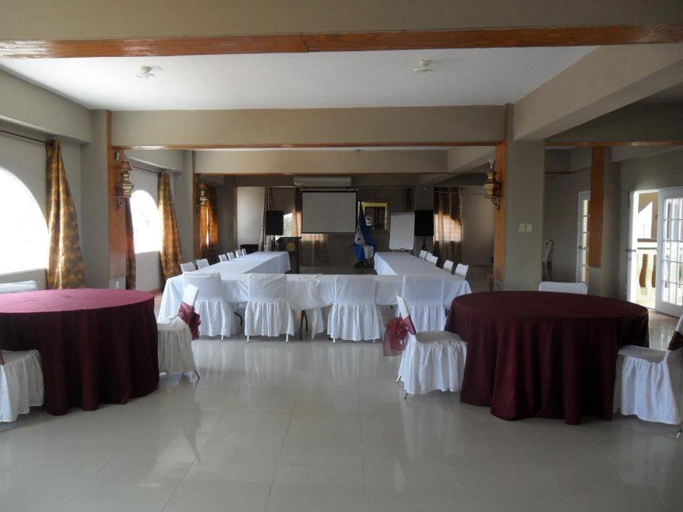Hotel Art Deco Beach La Ceiba Ngoại thất bức ảnh