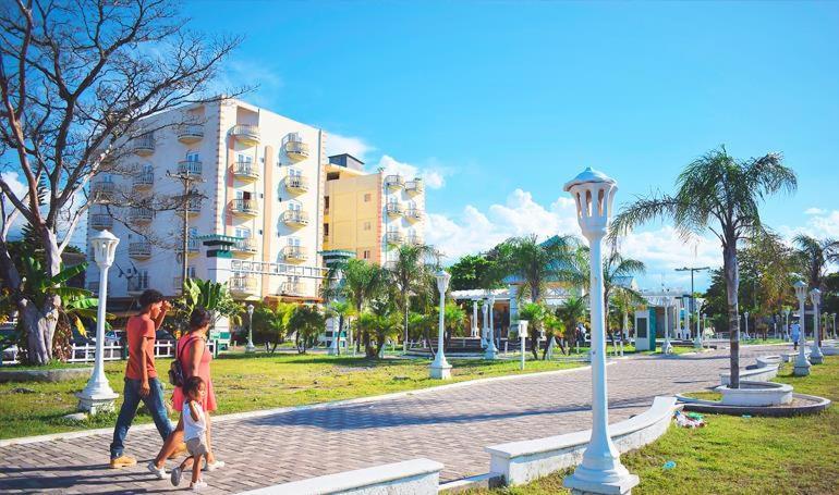 Hotel Art Deco Beach La Ceiba Ngoại thất bức ảnh